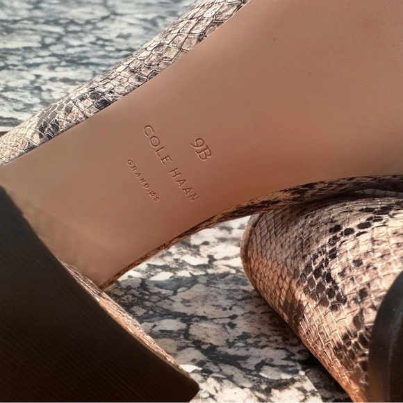 Cole Haan Electa Roccia Snake Leather Bootie Shoes Peep Toe Python 9B EUC - Picture 2 of 14